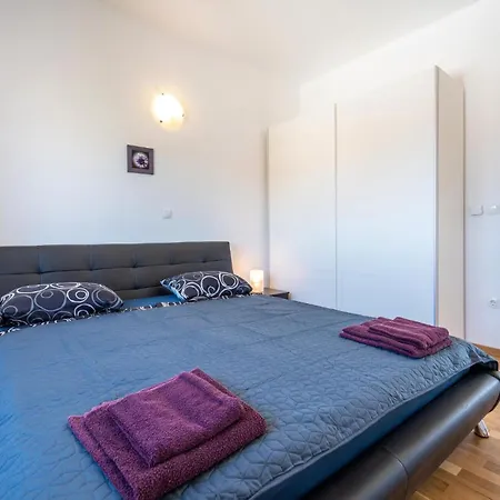 Lejlighed 1 Bedroom Amazing In