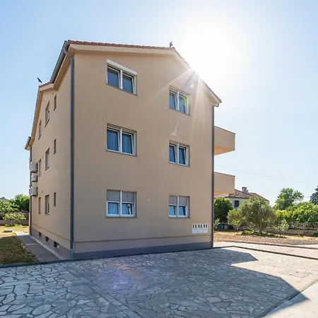 1 Bedroom Amazing In *