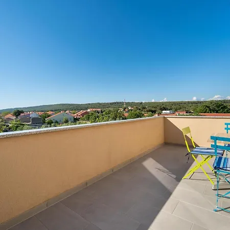 1 Bedroom Amazing In Sukošan