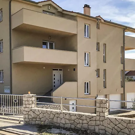Apartament 1 Bedroom Amazing In *